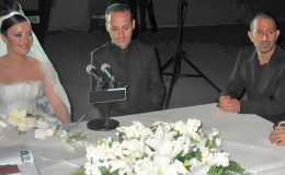2004 yılında nikah masasına oturmuşlardı… ‘Tanıştığımız gün evlenmeye karar verdik’