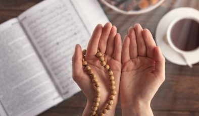 ‘Cumanız Mübarek Olsun’ dileklerini iletmek istiyorsanız, yeni, farklı, değişik cuma mesajlarını gönderebilirsiniz. İşte, 16 Şubat’a özel resimli, resimsiz, yazılı, anlamlı, en güzel cuma mesajları