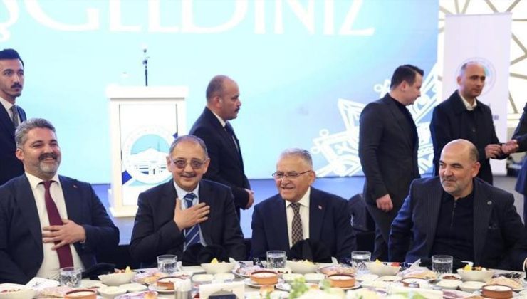 Bakan Özhaseki Kayseri’de