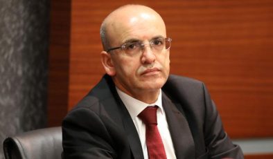 Bakan Şimşek: Programımız dezenflasyona geçiş dönemini öngörüyor