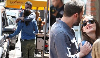 Bu üçlü arasında işler karışık… Birine aşık oldu, diğerine evlenme teklif etti… ‘Keşke gerçekten seveni elinden kaçırmasaydı’