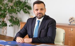 Turkcell 30. yılına güçlü büyüme ile başladı