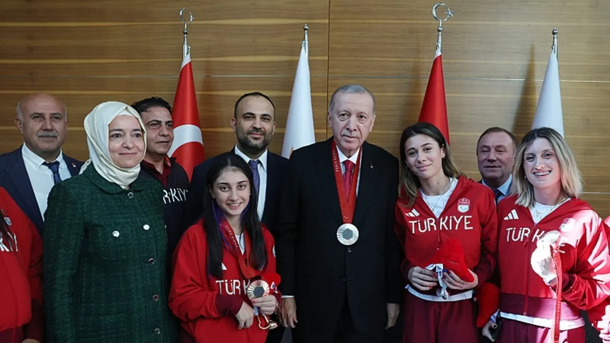 Başkan Erdoğan, Türkiye Milli Paralimpik Takımı sporcularını kabul etti